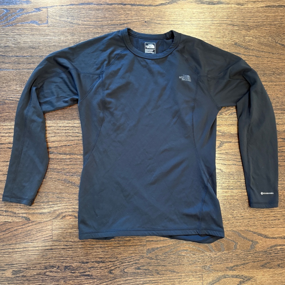 The North Face FlashDry Long Sleeve Performance Shirt – Black – Men’s Small